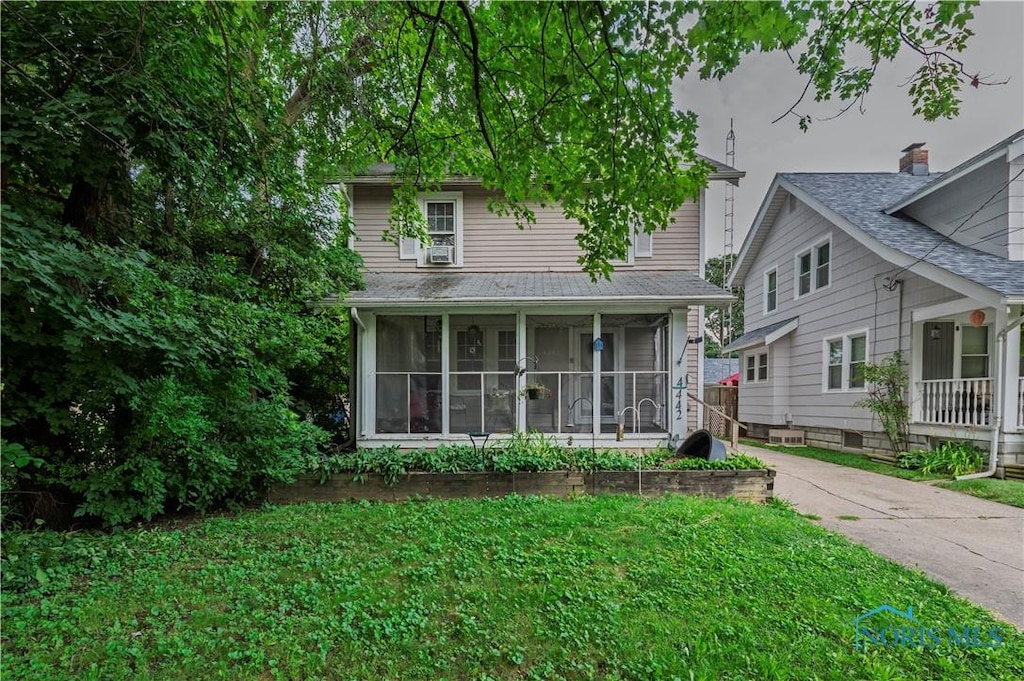 4442 Burnham Ave, Toledo, OH 43612 - photo 1