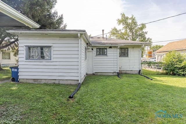 1614 Campbell St, Toledo, OH 43607 - photo 3
