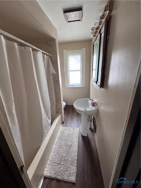 202 E Union St, Walbridge, OH 43465 - photo 6