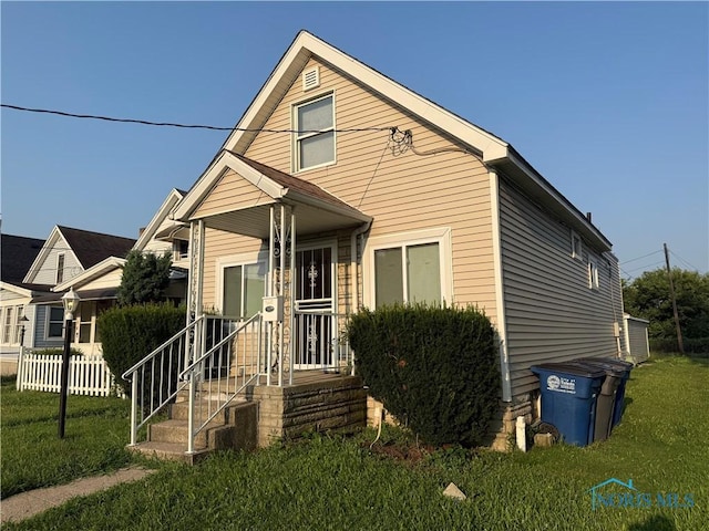 3319 Maple St, Toledo, OH 43608 - photo 1