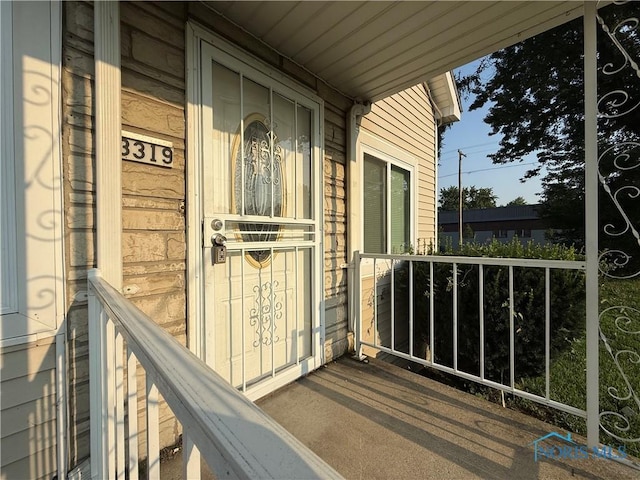3319 Maple St, Toledo, OH 43608 - photo 3