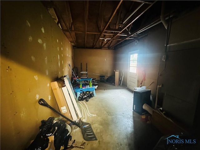 824 W High St, Defiance, OH 43512 - photo 20