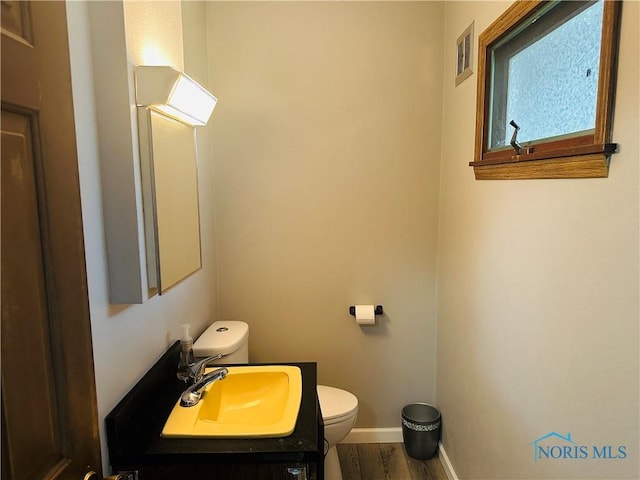 824 W High St, Defiance, OH 43512 - photo 10