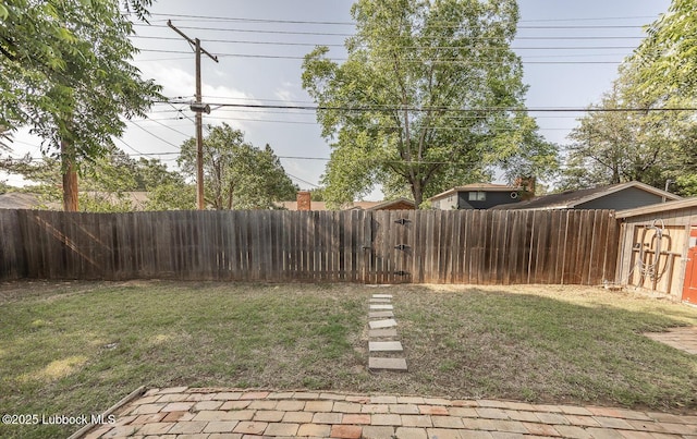 3423 60th St, Lubbock, TX 79413 - view of fenced backyard