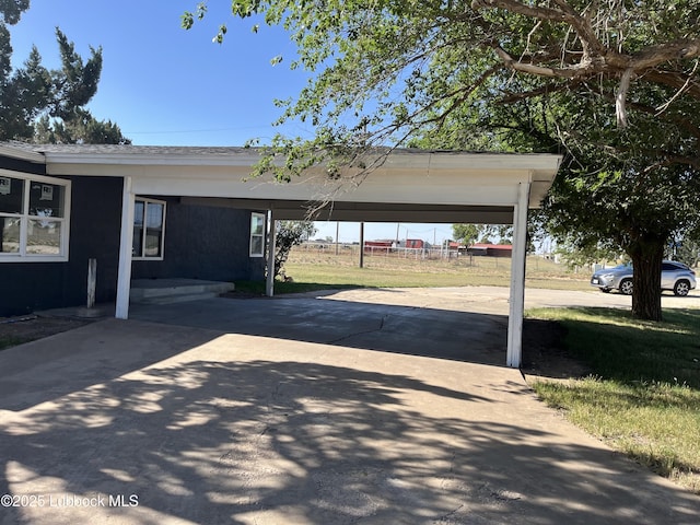 18915 C C R 2300 Unit R 2300, Lubbock, TX 79423 - photo 2