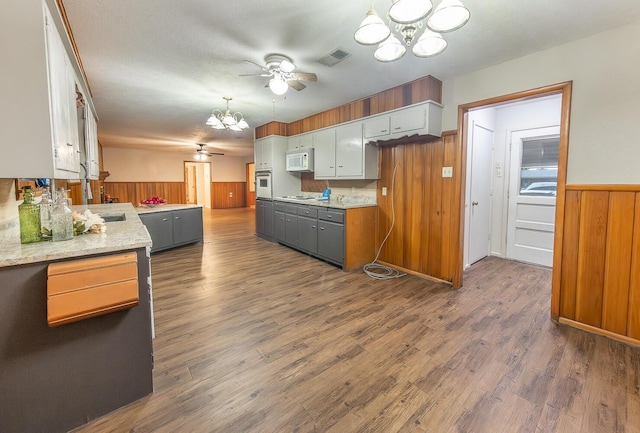 2310 61st St, Lubbock, TX 79412 - photo 14
