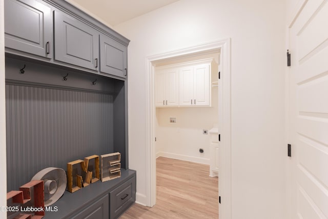 5005 Prentiss Ave, Lubbock, TX 79407 - mudroom featuring light wood finished floors and baseboards