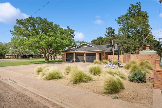 view of front facade with a garage