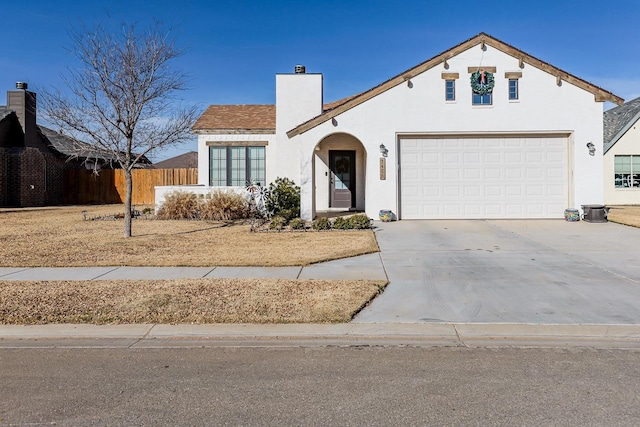 view of front of house featuring a garage