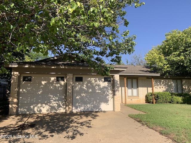 8012 Beaufort Ave, Lubbock, TX 79424 - photo 3