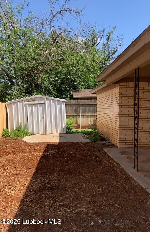 8012 Beaufort Ave, Lubbock, TX 79424 - photo 36