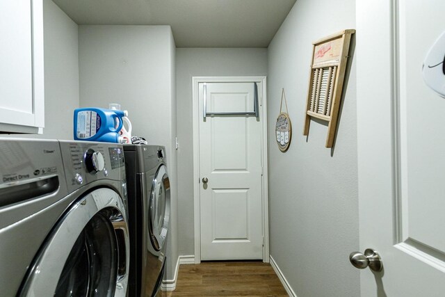 2541 137th St, Lubbock, TX 79423 - washroom with washing machine and dryer and wood-type flooring