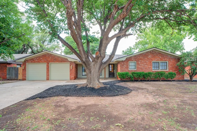 3428 54th St, Lubbock, TX 79413 - photo 2