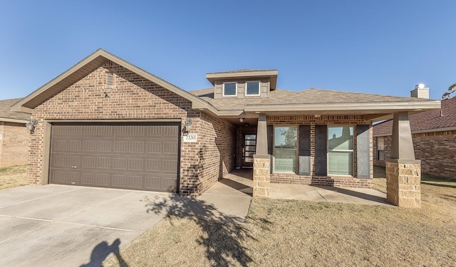 view of front of house featuring a garage