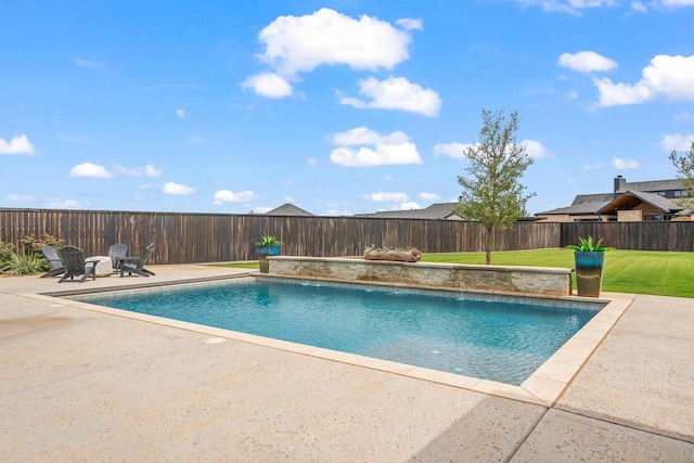 7733 46th St, Lubbock, TX 79407 - view of swimming pool with a patio and a fenced backyard
