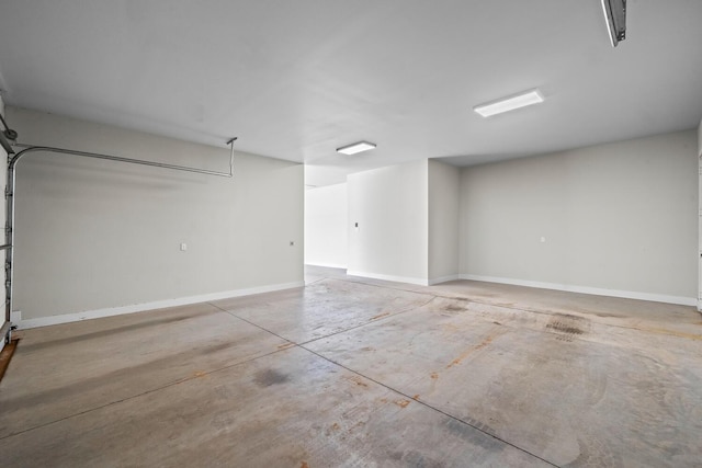 7733 46th St, Lubbock, TX 79407 - garage with baseboards