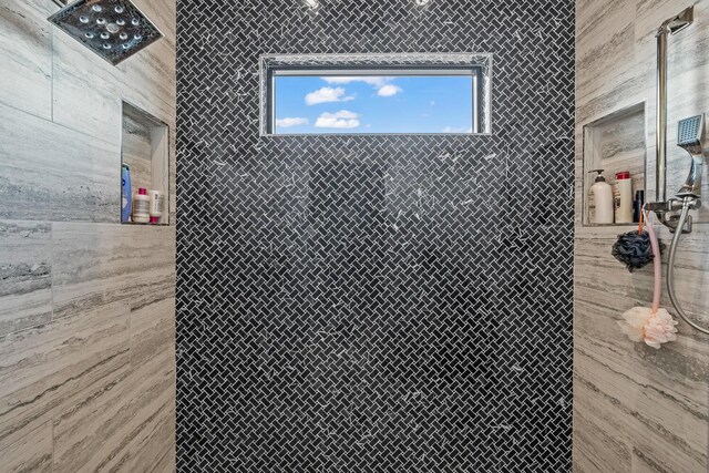 7733 46th St, Lubbock, TX 79407 - bathroom view