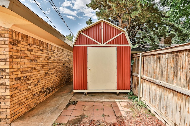 view of outbuilding