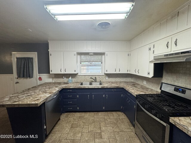 2721 52nd St, Lubbock, TX 79413 - living room featuring a ceiling fan and light wood-style floors