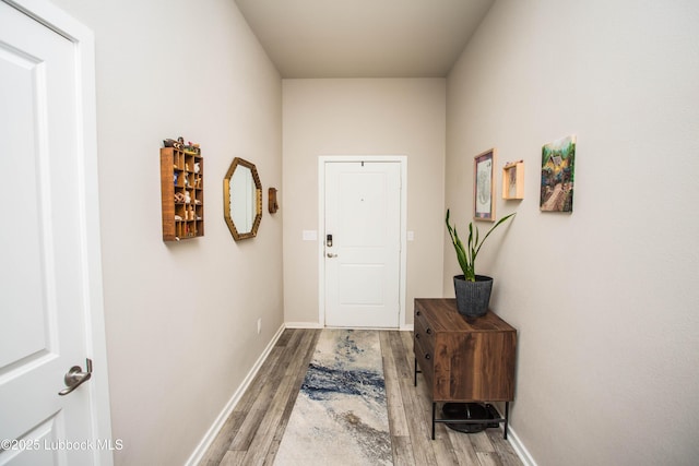 10422 Waverly Ave, Lubbock, TX 79424 - doorway featuring wood finished floors