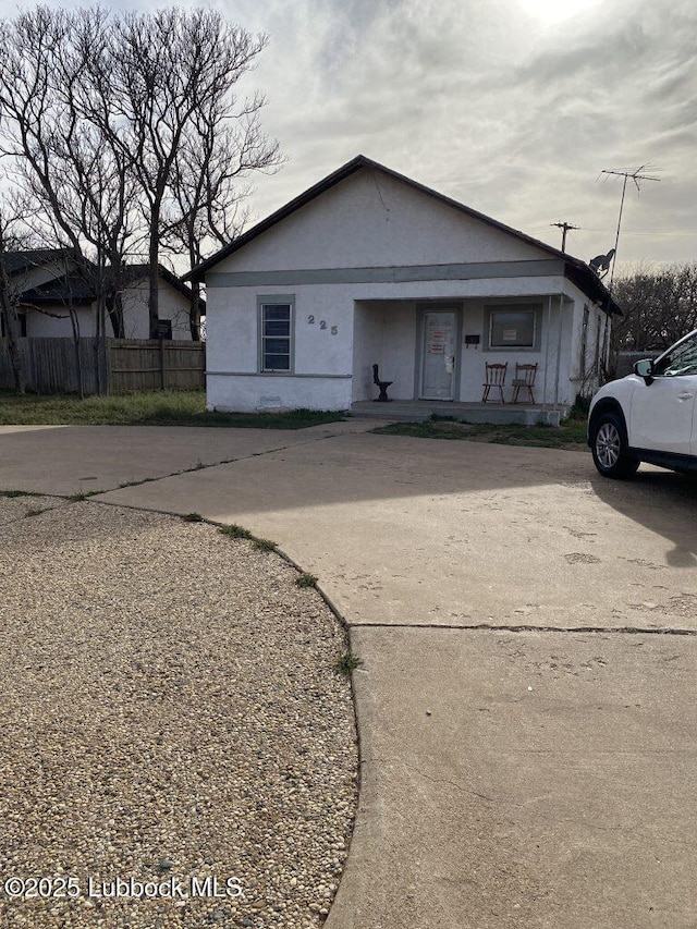 225 S 11th St, Slaton, TX 79364 - photo 1