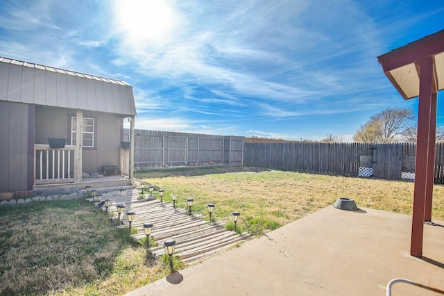 view of yard with a patio