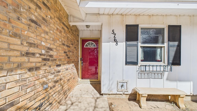 5768 38th St, Lubbock, TX 79407 - view of doorway to property