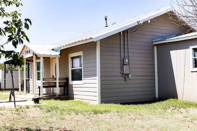 view of side of property