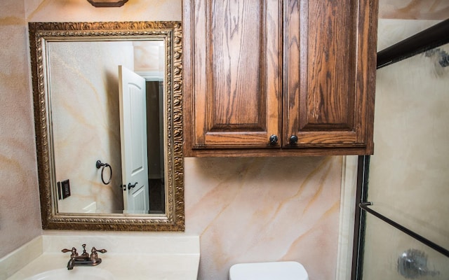 bathroom with sink