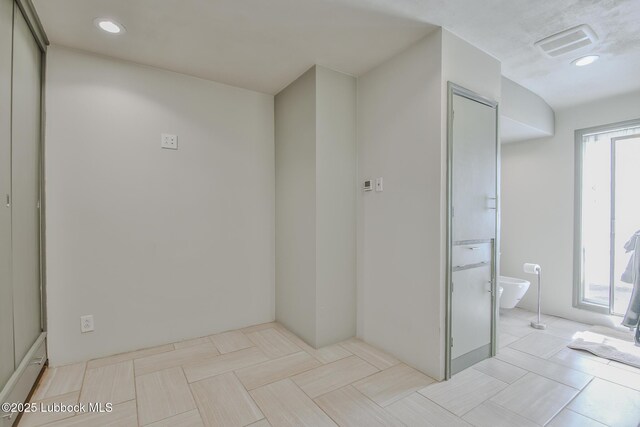 1901 31st St, Lubbock, TX 79411 - view of bathroom