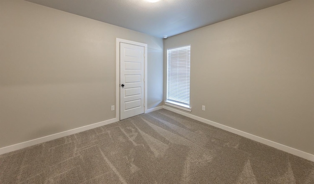 empty room with carpet