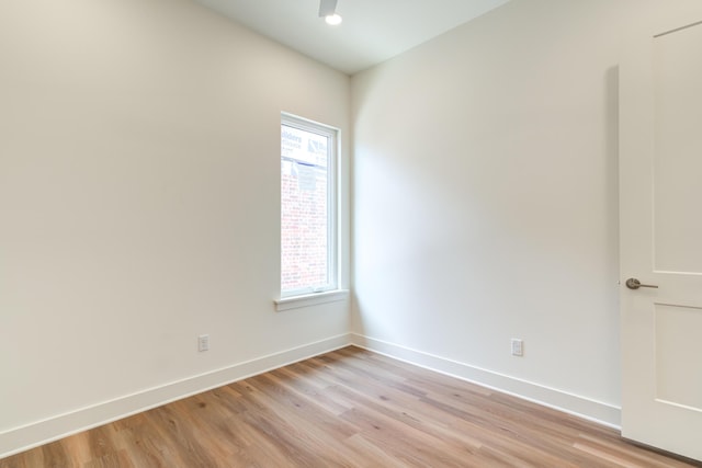 4610 138th Pl, Lubbock, TX 79424 - empty room with light wood-type flooring and ceiling fan