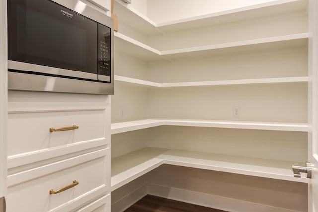 4610 138th Pl, Lubbock, TX 79424 - view of pantry