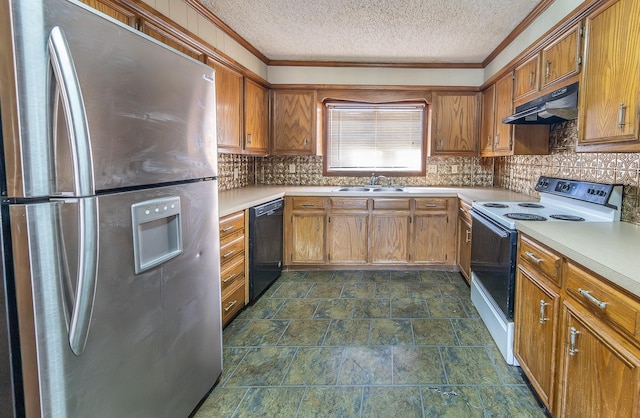 kitchen with dishwasher, sink, stainless steel fridge, backsplash, and white range with electric cooktop