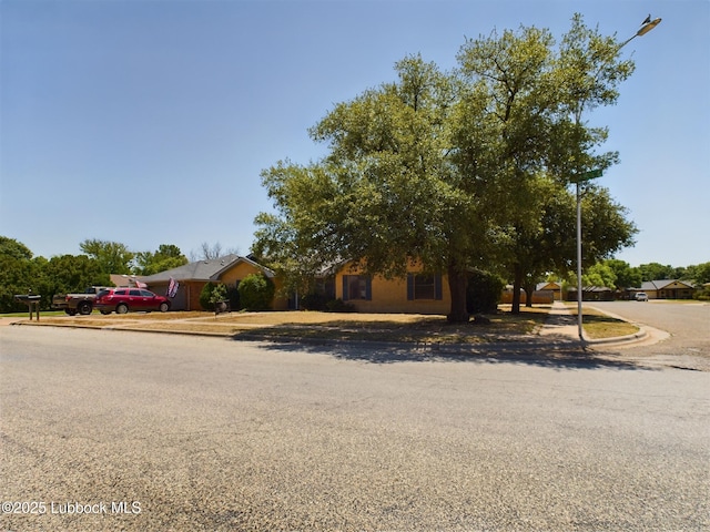 3419 101st St, Lubbock, TX 79423 - view of obstructed view of property