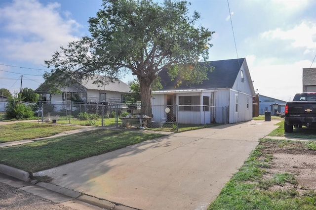 view of front of home with a front yard