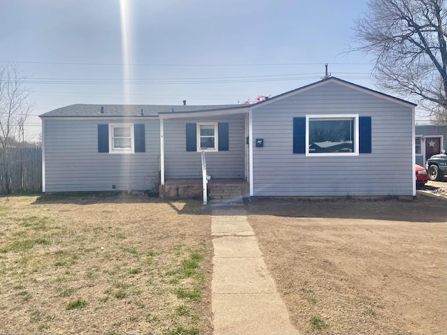 view of front of house with a front yard