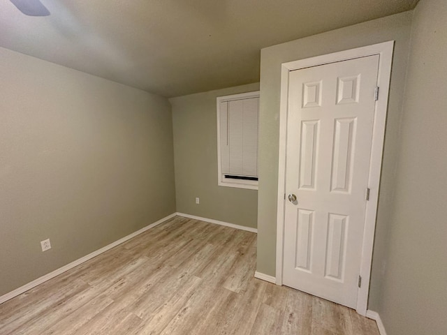 unfurnished room featuring light hardwood / wood-style flooring