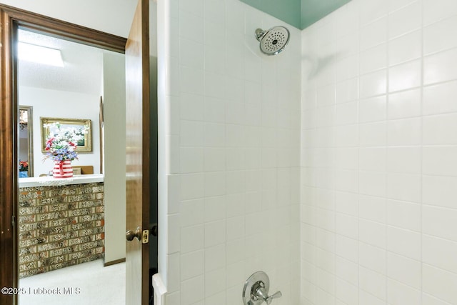 4610 63rd St, Lubbock, TX 79414 - view of full bath
