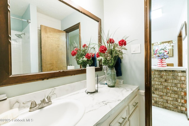 4610 63rd St, Lubbock, TX 79414 - bathroom with vanity