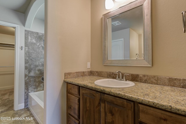 5207 Jarvis St, Lubbock, TX 79416 - bathroom with vanity