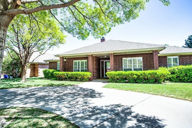 104 N Vale Ave, Lubbock, TX 79416 - photo 2