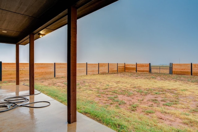 view of yard with a patio area