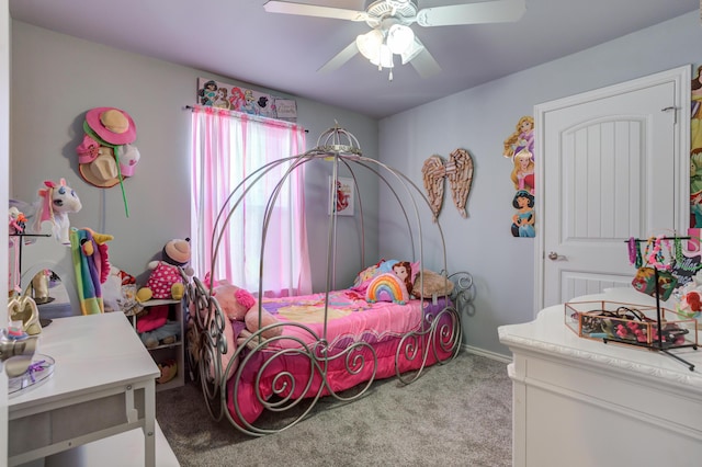 bedroom featuring light carpet and a ceiling fan