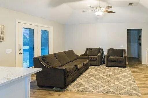 5607 Woodrow Rd, Lubbock, TX 79424 - photo 18