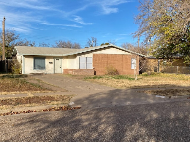 1308 61st St, Lubbock, TX 79412 - view of single story home