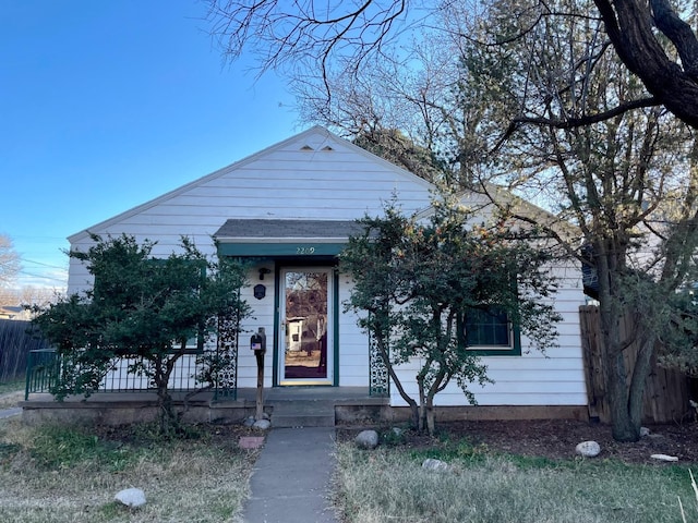 view of front of house