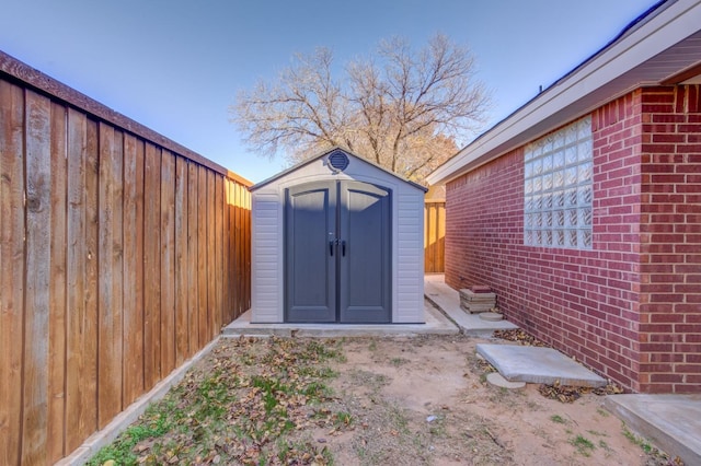 view of outbuilding