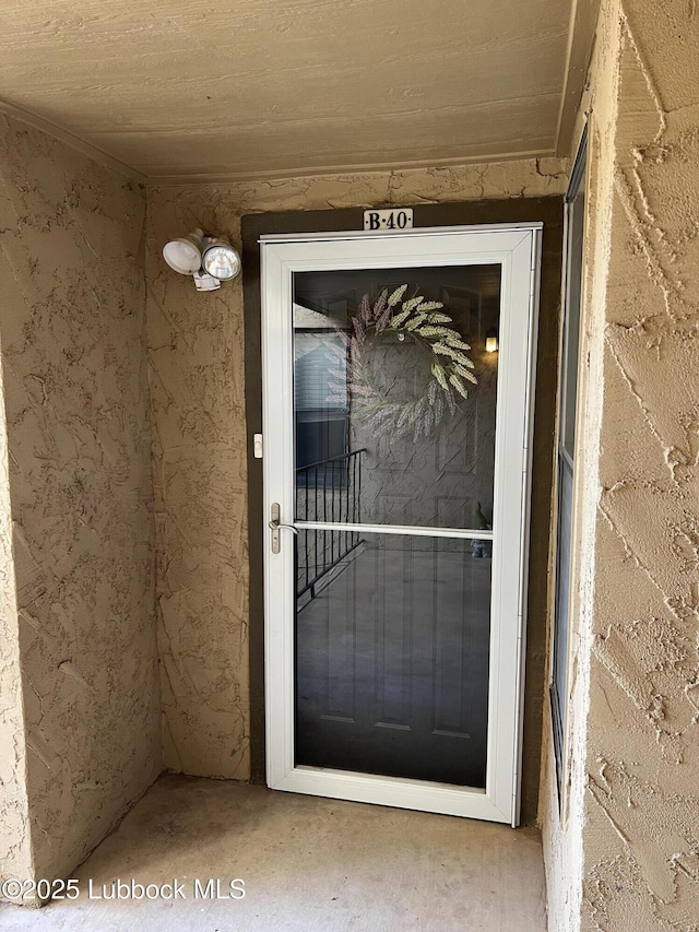 8601 Memphis Dr Unit B-40, Lubbock, TX 79423 - property entrance with stucco siding