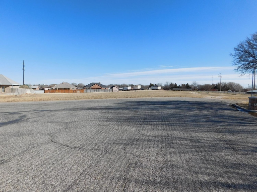 911 W 14th, Muleshoe, TX 79347